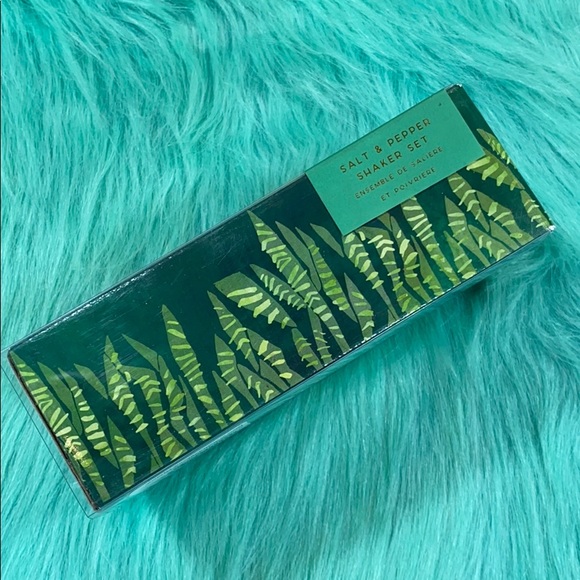 Live In The Sunshine Cheetah Salt & Pepper Set - Picture 2 of 9